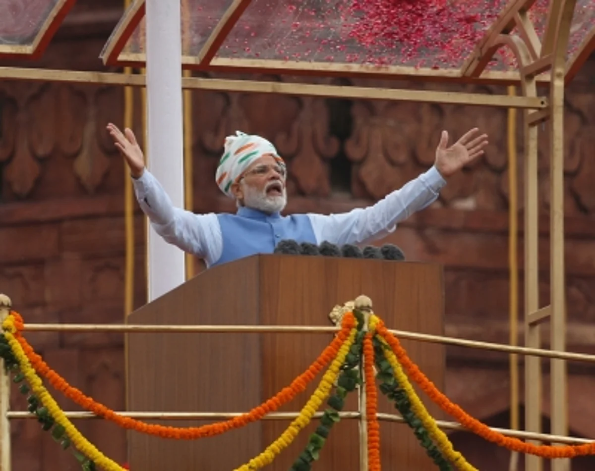 भ्रष्टाचार मामलों में बढ़ रही सरकारी कर्मचारियों की संख्या