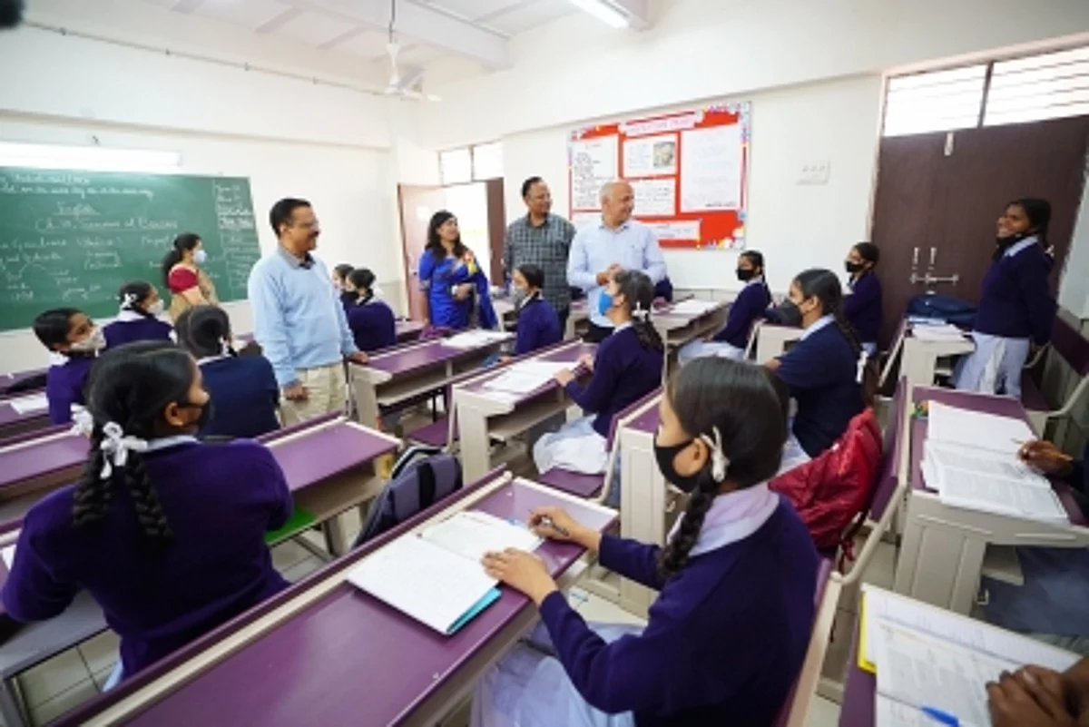 दिल्ली उच्च न्यायालय ने केजरीवाल सरकार से जनहित याचिका पर मांगा जवाब