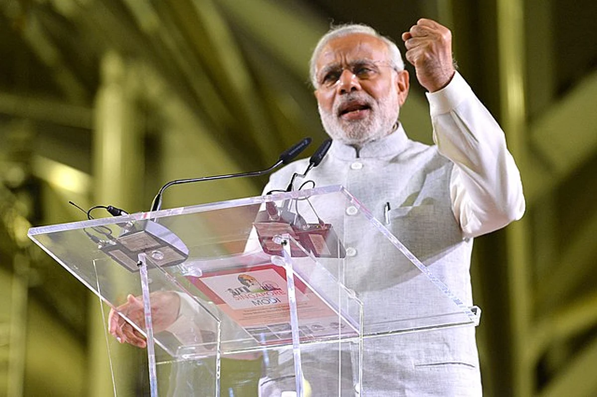प्रधानमंत्री नरेन्द्र मोदी ने ईडब्ल्यूएस फ्लैटों का उद्घाटन किया