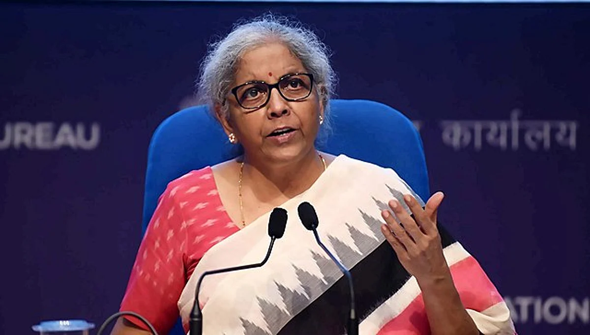 'दुनिया की 100 सबसे शक्तिशाली महिलाओं' की लिस्ट में वित्त मंत्री निर्मला सीतारमण ने जगह बनाई (Wikimedia)
