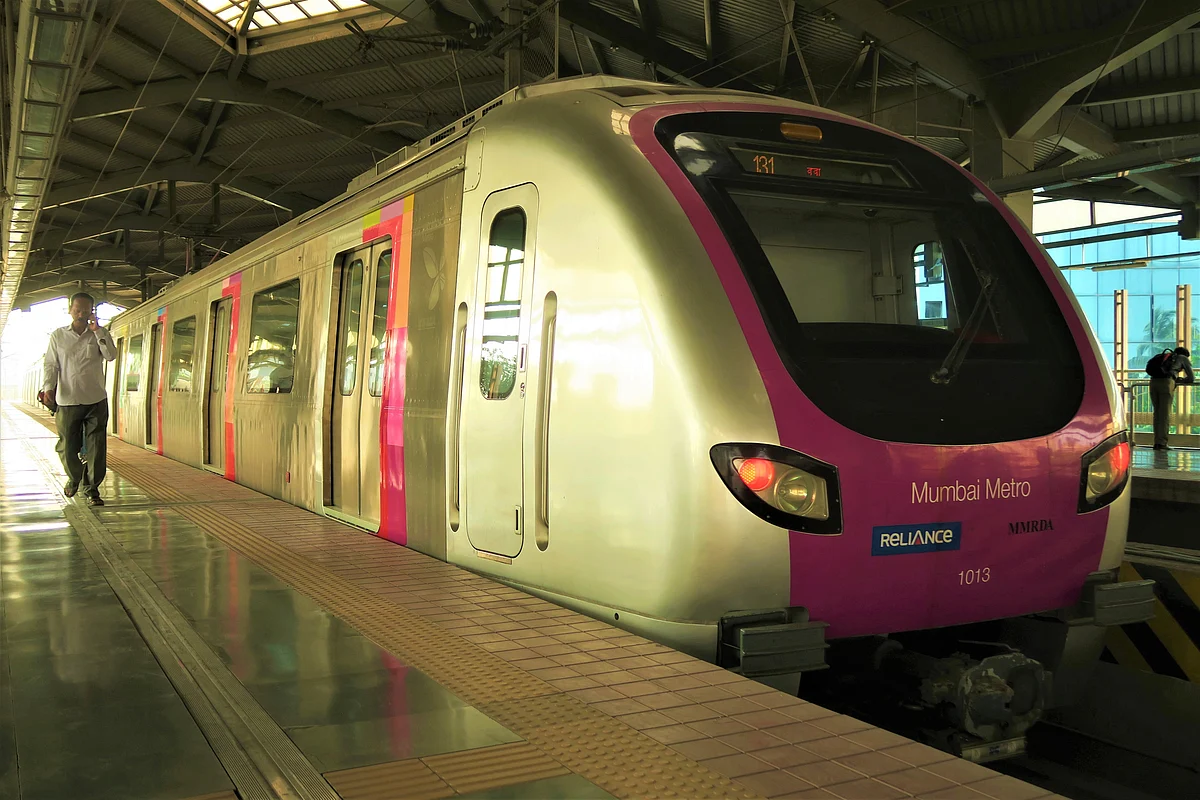 Mumbai Metro को लेकर जनता में दिखा उत्साह
