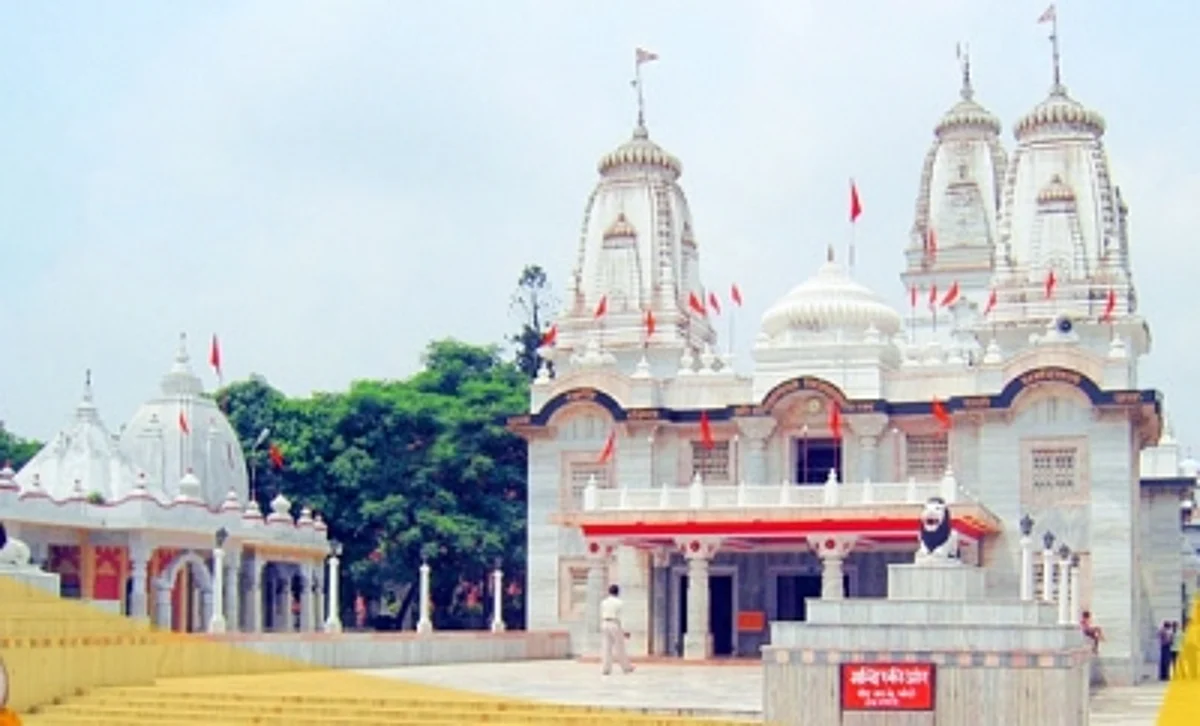गोरखनाथ मंदिर को बम से उड़ाने की धमकी (IANS)