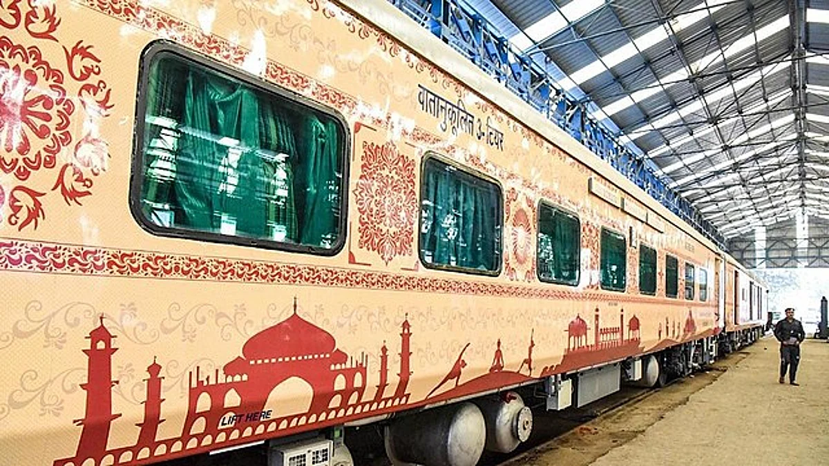 श्रद्धालुओं की भीड़ कम करने के लिए ये स्पेशल ट्रेन चलाई जाएंगी। ( Wiki Media Commons)