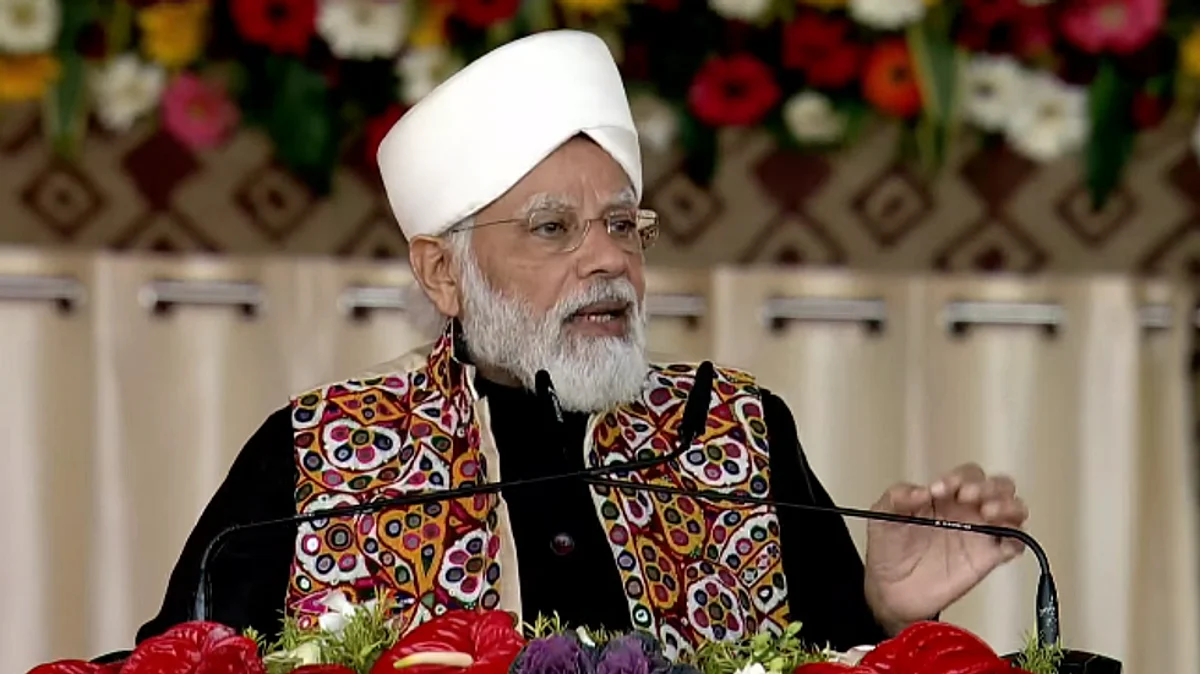  प्रधानमंत्री नरेंद्र मोदी ने इंदौर को स्वच्छता के साथ स्वाद की भी राजधानी बताया (Newsgram)