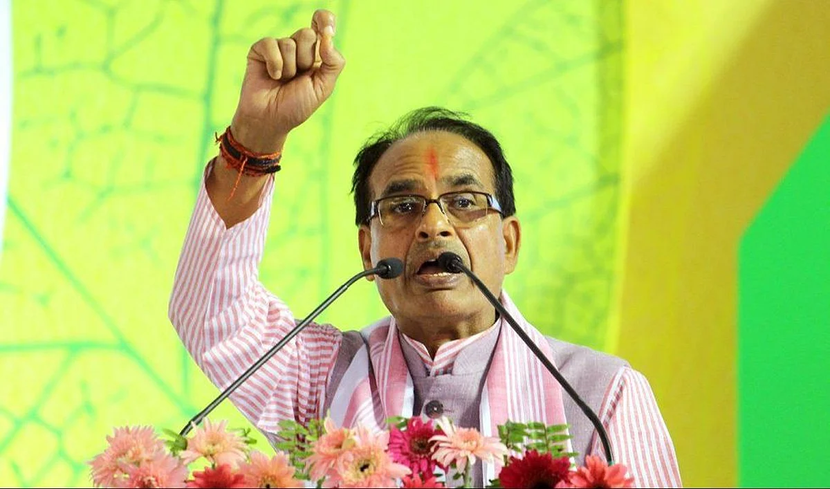 शिवराज ने हर रोज एक पौधा लगाने का लिया संकल्प, अमरकंटक से की शुरूआत