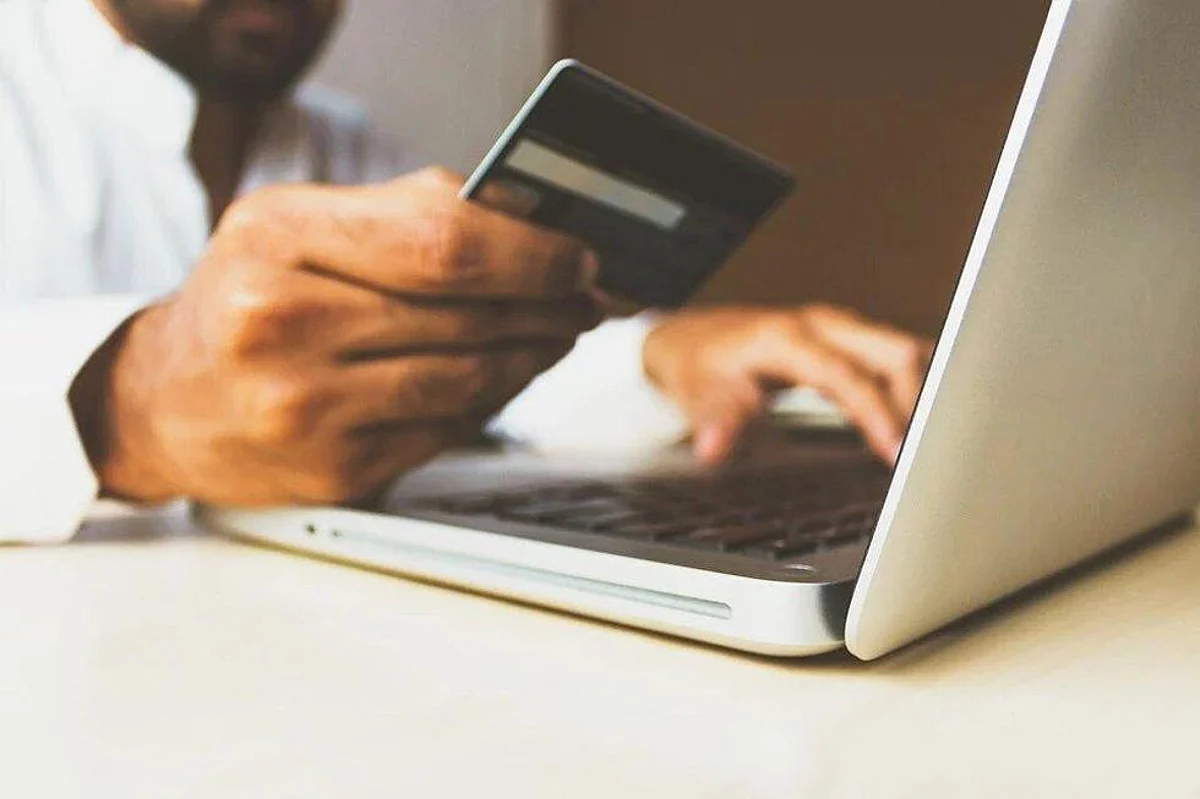 2020 में कैसा रहा Online transactions का ग्राफ?