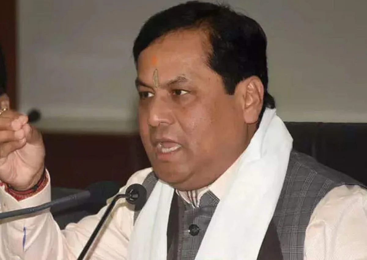 आत्मनिर्भर असम : सरकार अपने कर्मियों को खादी कपड़े मुफ्त में मुहैया कराएगी