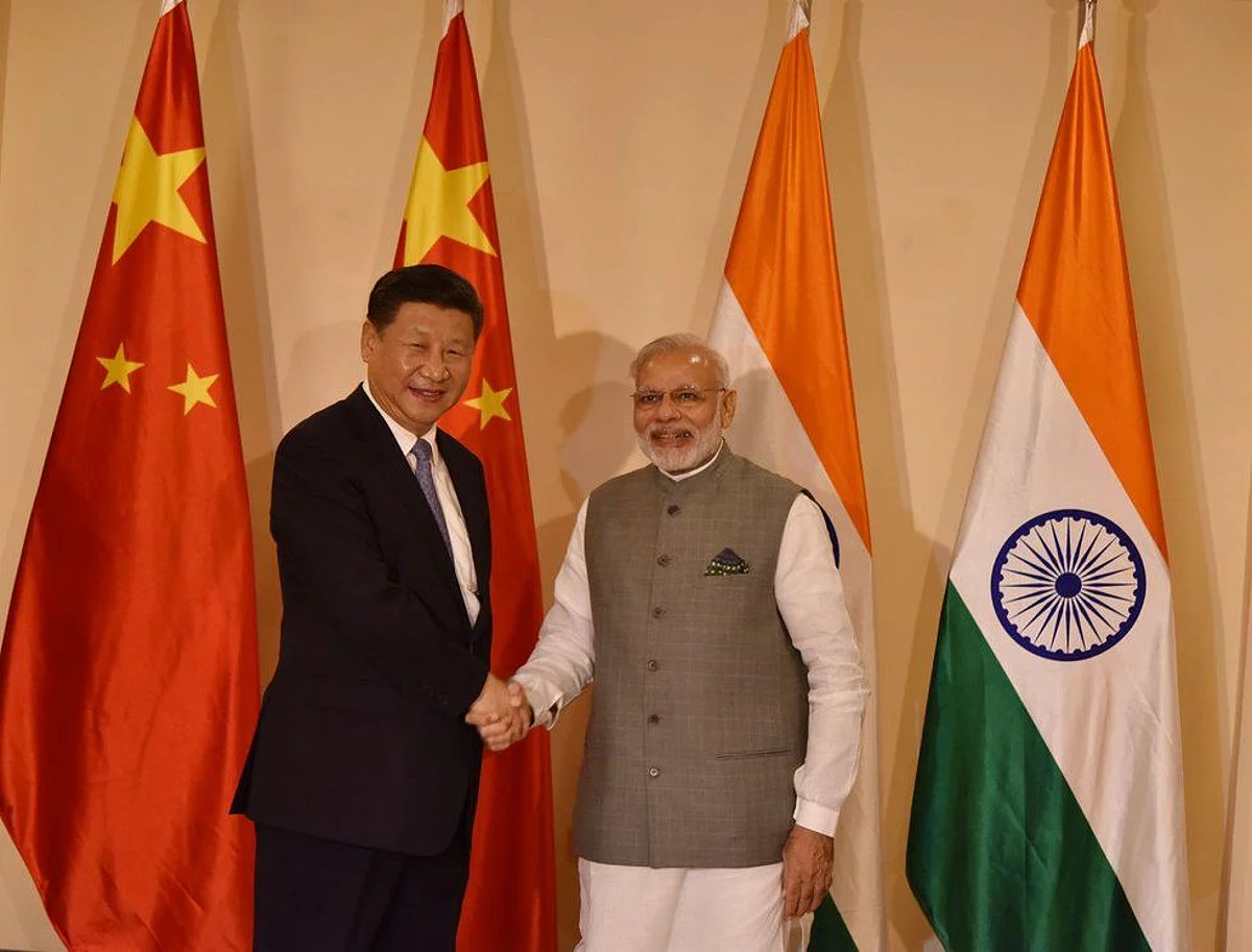 पीएम मोदी और चीनी राष्ट्रपति शी जिनपिंग ।(Wikimedia Commons )