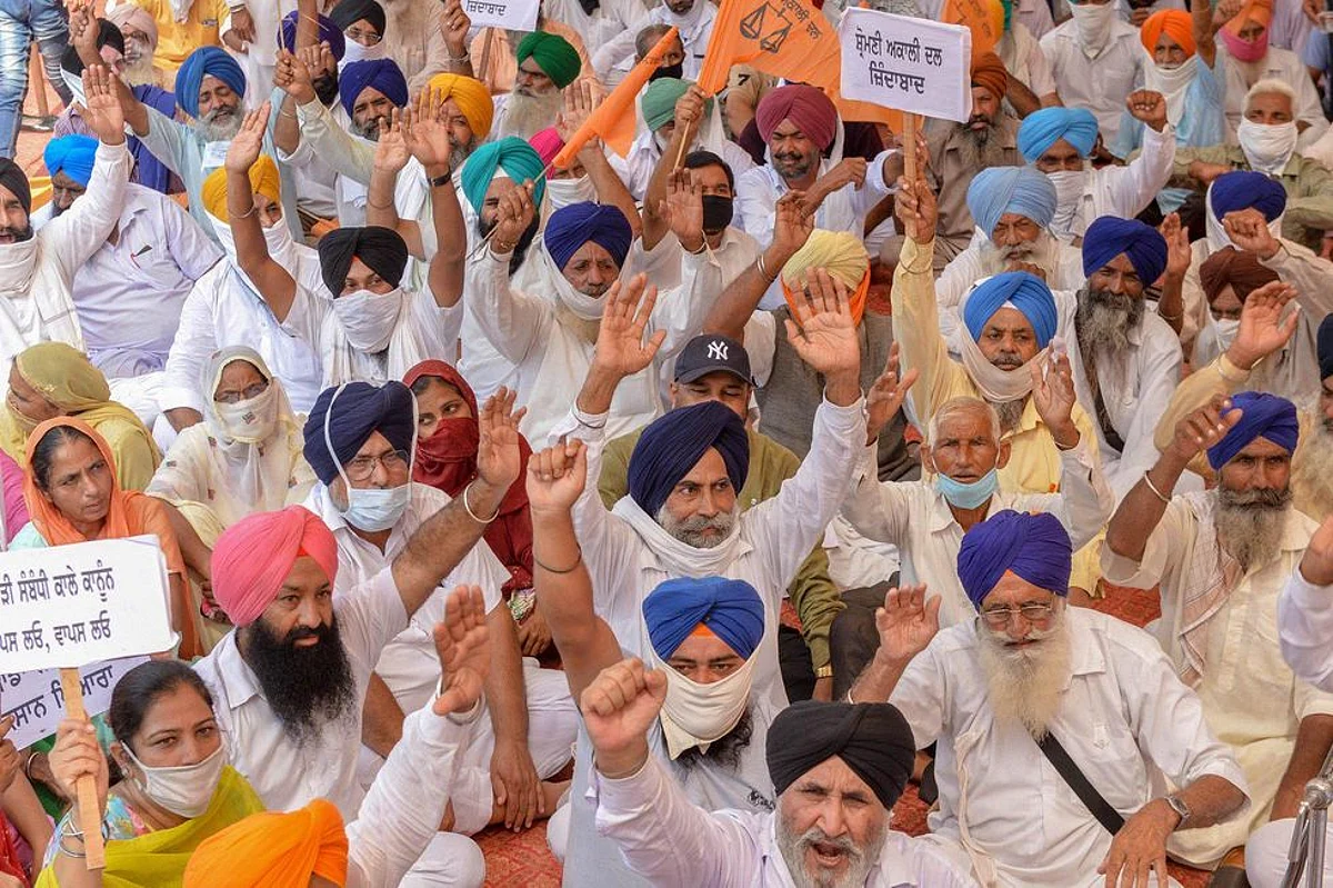 किसान आंदोलन का फायदा कई राजनीतिक दल उठा रहे हैं।(फाइल फोटो)