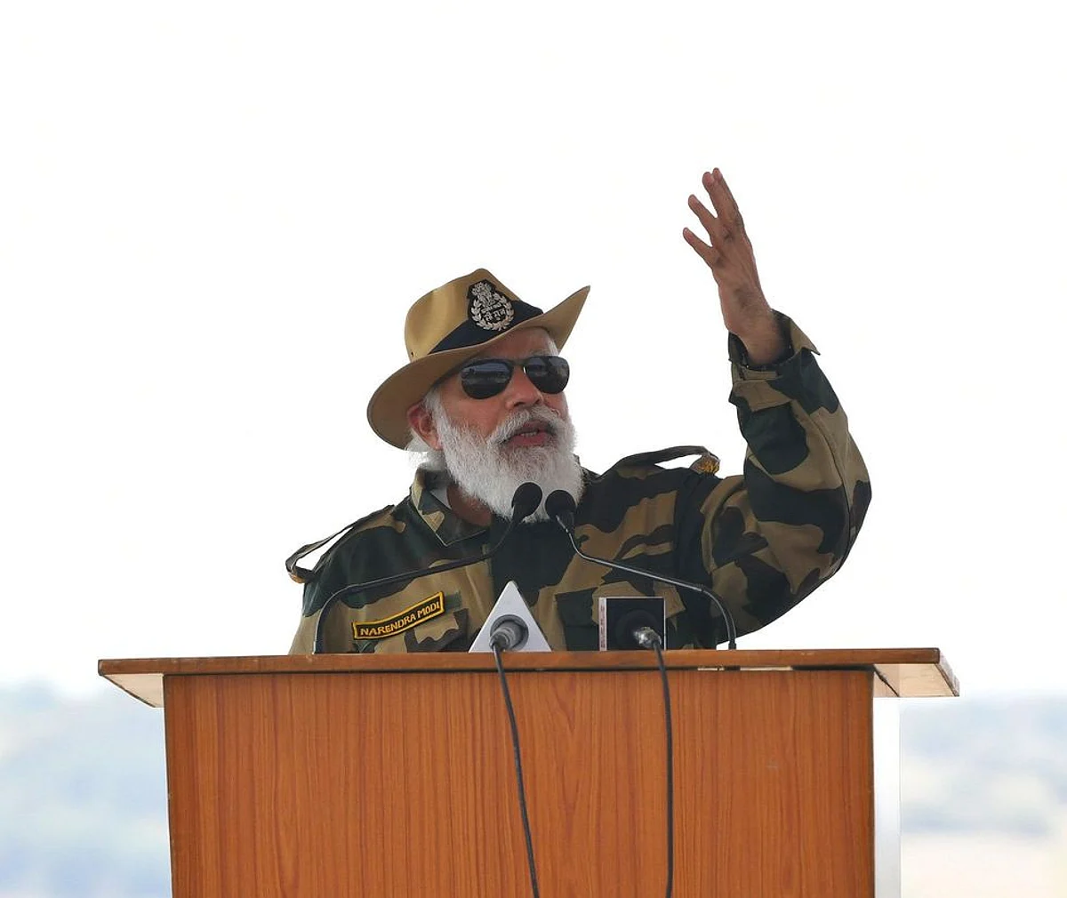 प्रधानमंत्री नरेंद्र मोदी (PIB)