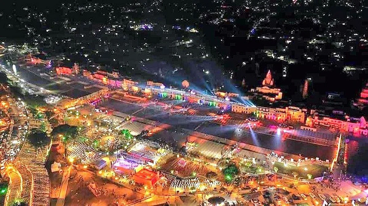 विश्व की सबसे लंबी रिवर क्रूज (Newsgram)