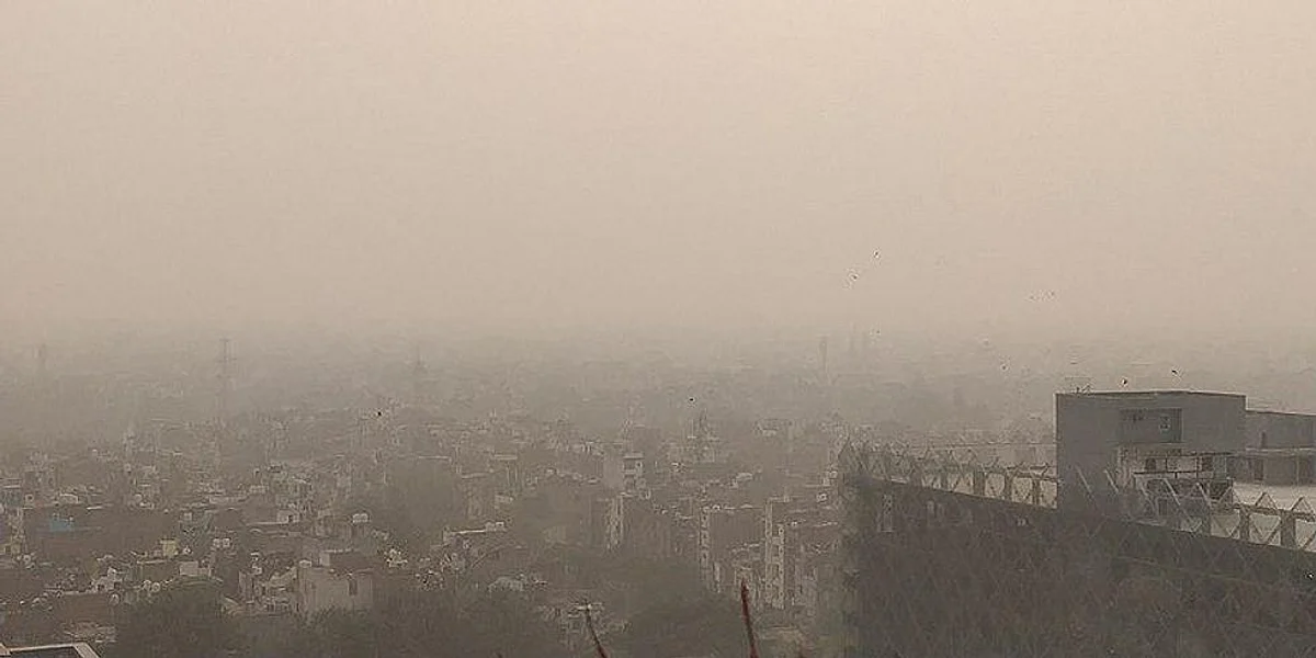 दिल्ली एनसीआर में बढ़ता प्रदूषण (Wikimedia commons )