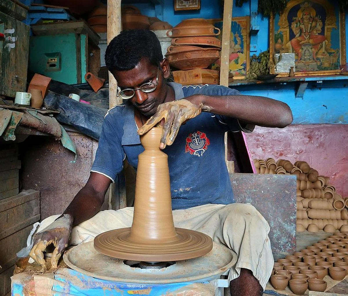 बिजली से चलने वाले चाक से कुम्हारों की 3 से 4 गुना बढ़ी कमाई