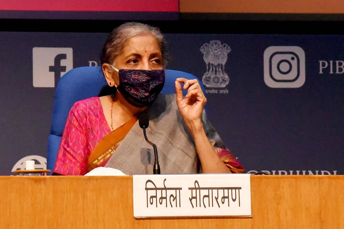 केंद्रीय वित्त मंत्री निर्मला सीतारमण ने पार्टी की चुनावी घोषणा पत्र को जारी किया।
