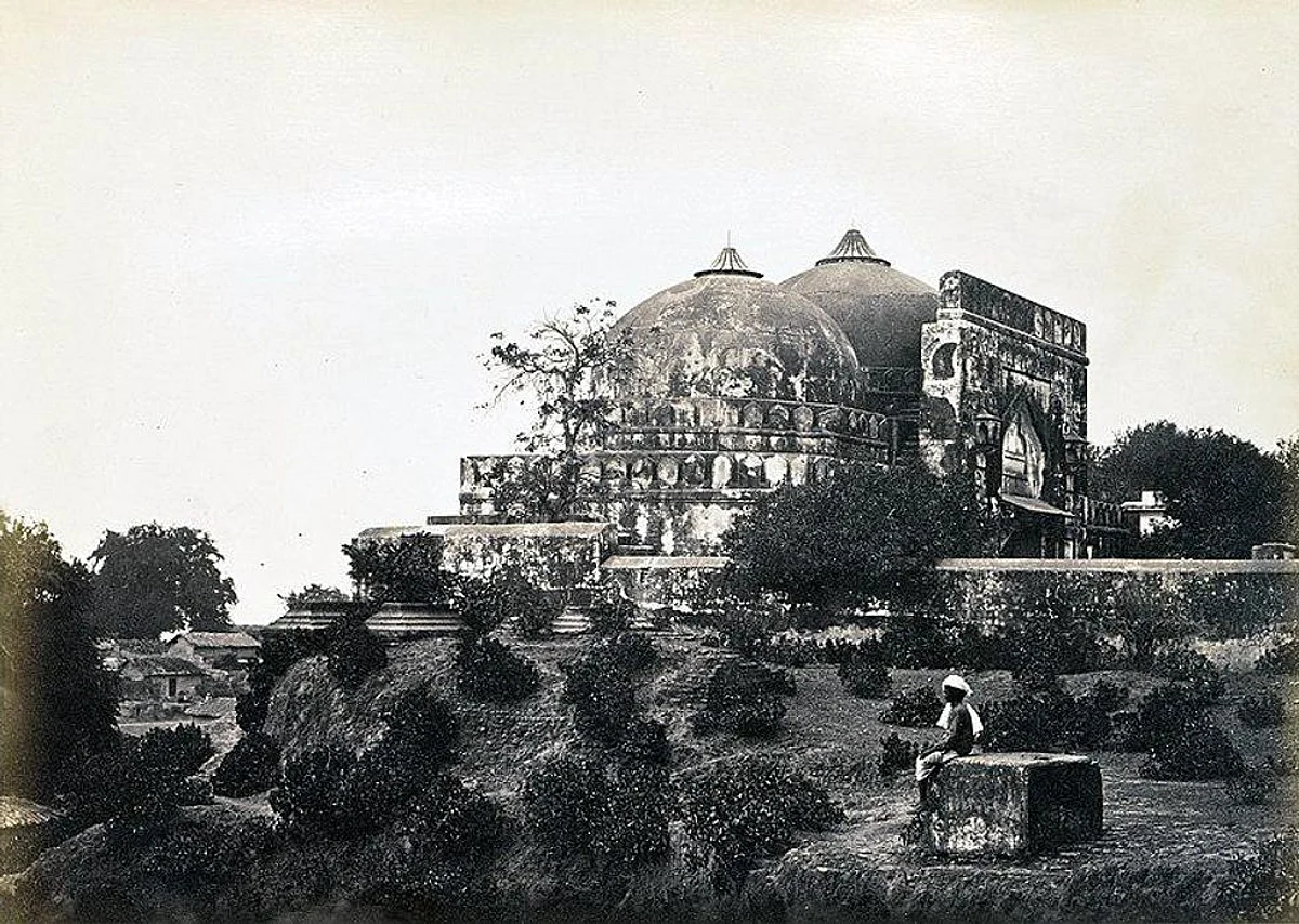 लखनऊ ऑन हाई अलर्ट, बाबरी मस्जिद विध्वंस पर होगा फैसला