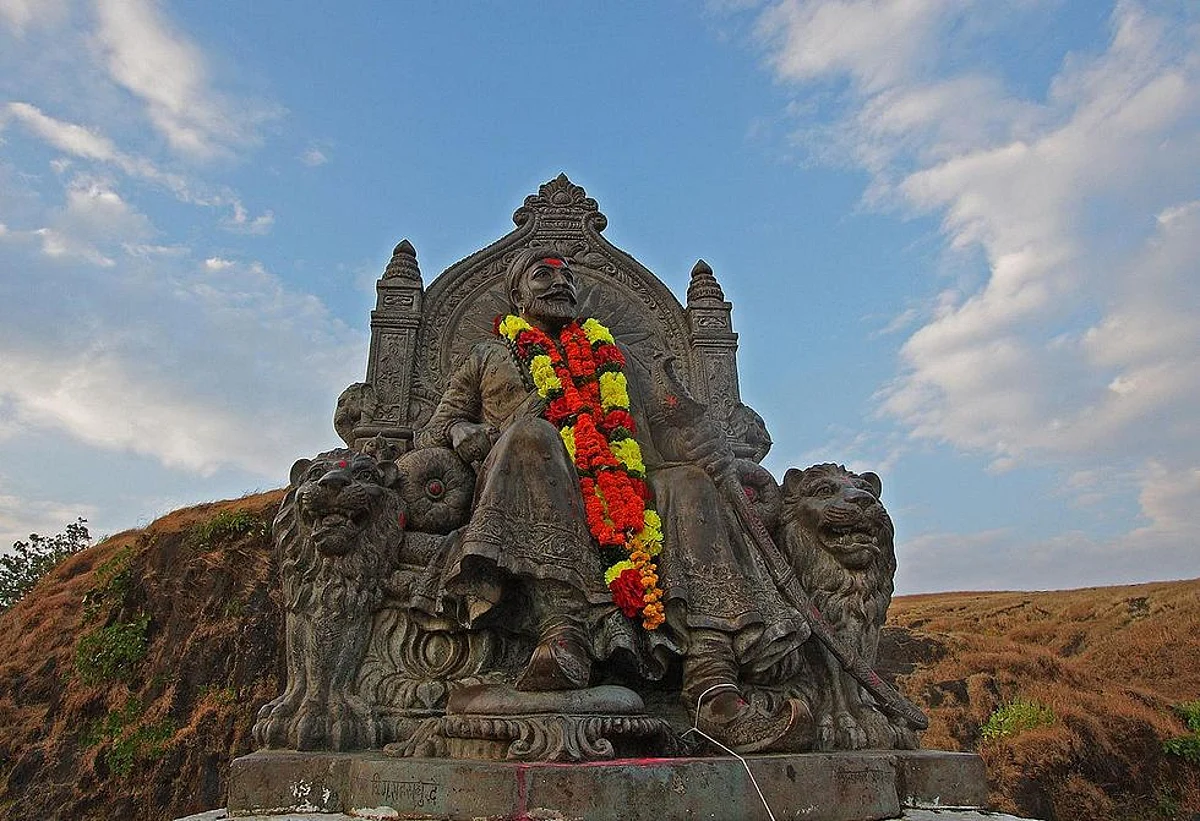 आगरा का मुगल म्यूजियम छत्रपति शिवाजी के नाम से जाना जाएगा : योगी