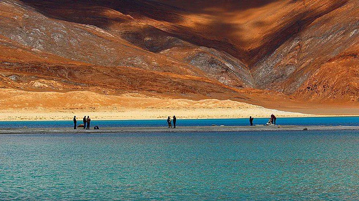पैंगोंग झील के पास चीन ने की घुसपैठ की कोशिश, क्या रहा नतीजा?