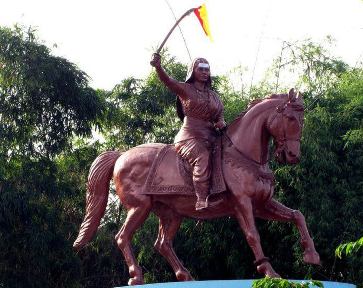 बचपन से ही रानी चेनम्मा को घुड़सवारी, तलवारबाजी में कौशल प्राप्त था। (Wikimedia Commons)
