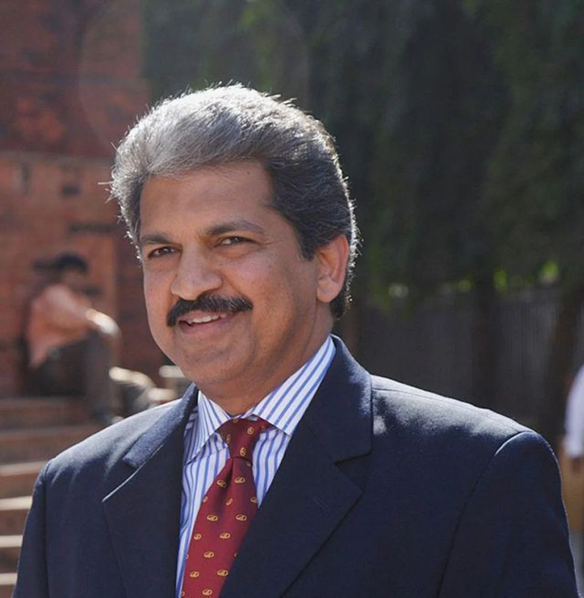 Anand Mahindra : विश्व विख्यात बिजनेस टायकून