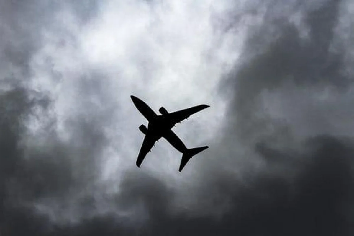 पैन एम फ्लाइट (PAN-M flight) 914, जो 57 यात्रियों और छह चालक दल के सदस्यों के साथ एक डगलस डीसी 4 था। (Pexel)