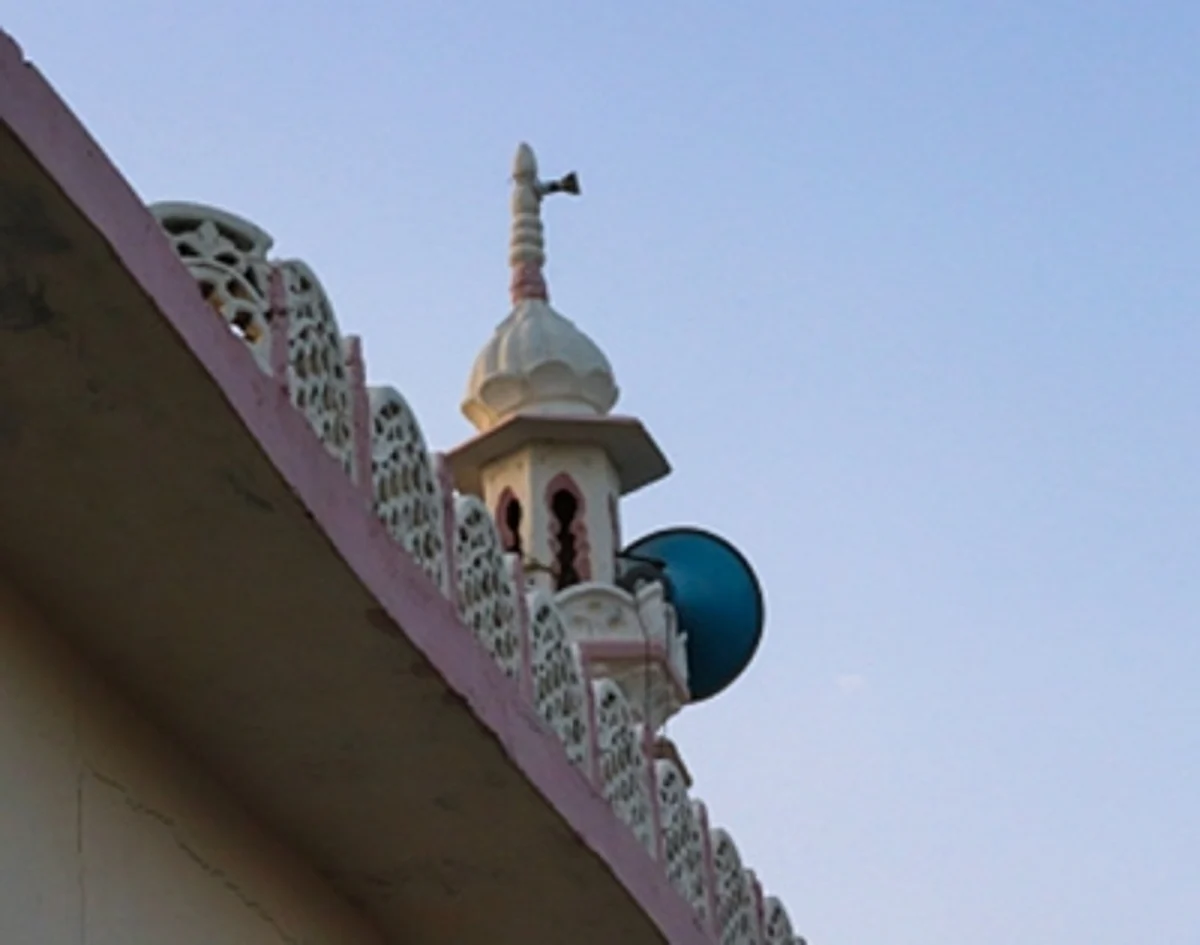 Loudspeaker पर प्रतिबंध से मुसलमानों से ज्यादा हिंदुओं को नुकसान!