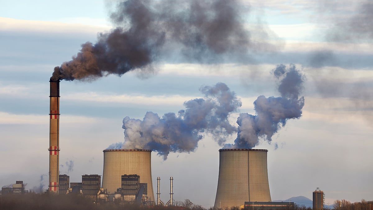 Hindu joins over 30 leading dailies to call for climate tax on fossil