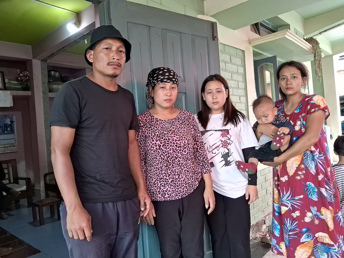 Alex's family in B Phaicham village.