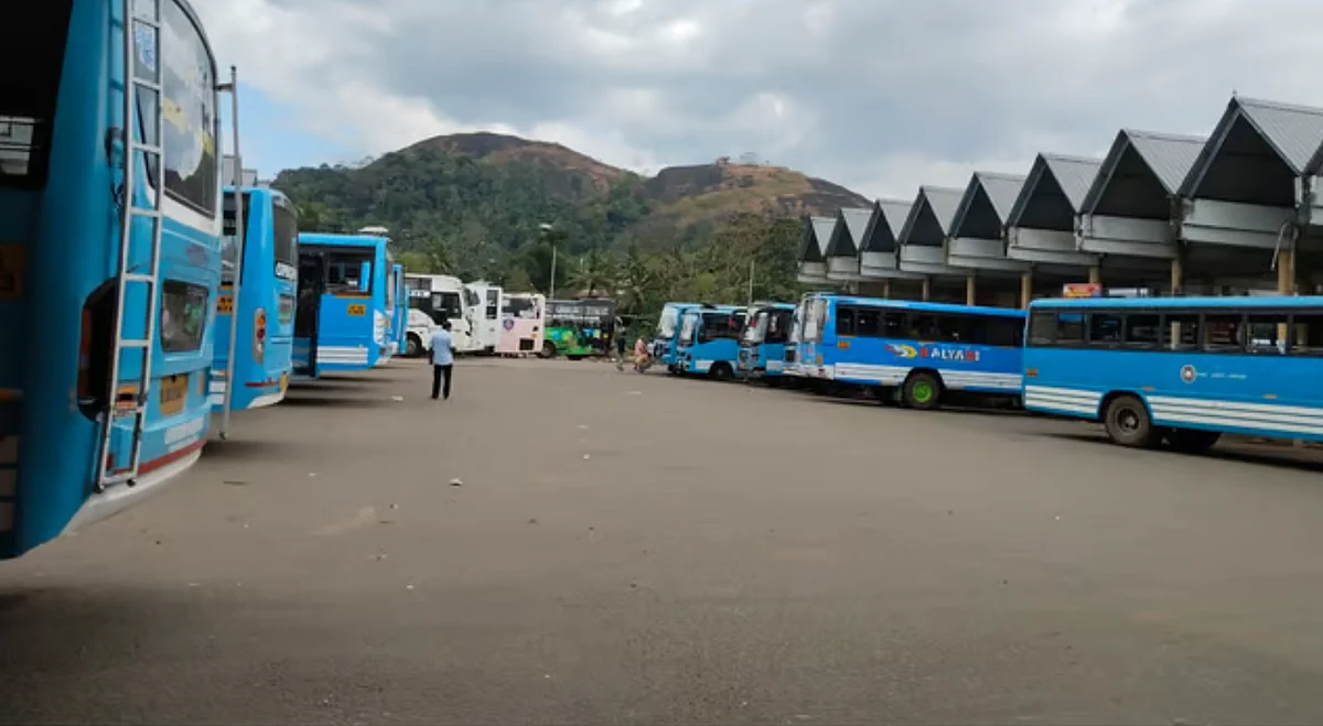 The private bus stand at Pathanamthitta.