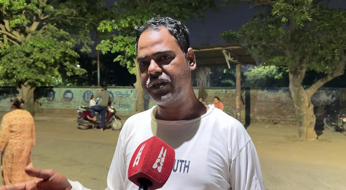 Mukul Hasan Sheikh, a ragpicker who claims to be from West Bengal and a member of All India Shramik Swaraj Kendra