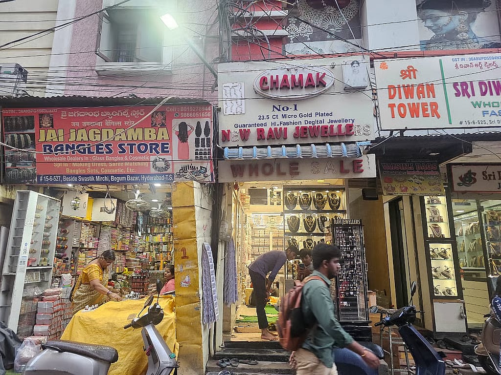 A market street in Feelkhana, Begum Bazaar, Hyderabad