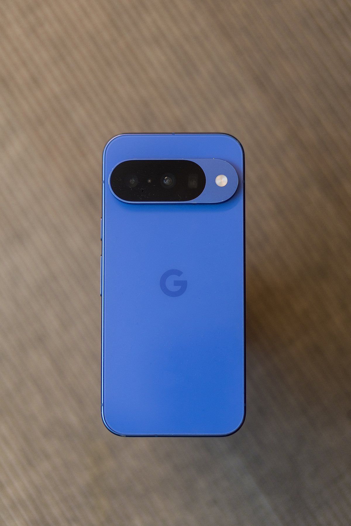 The Pixel 10 looks very similar to the Pixel 9.