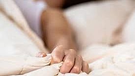 Stress தடுக்க வேலை நேரத்தில் சுய இன்பம் செய்யும் ஊழியர்கள் - ஆய்வில் அதிர்ச்சி தகவல்