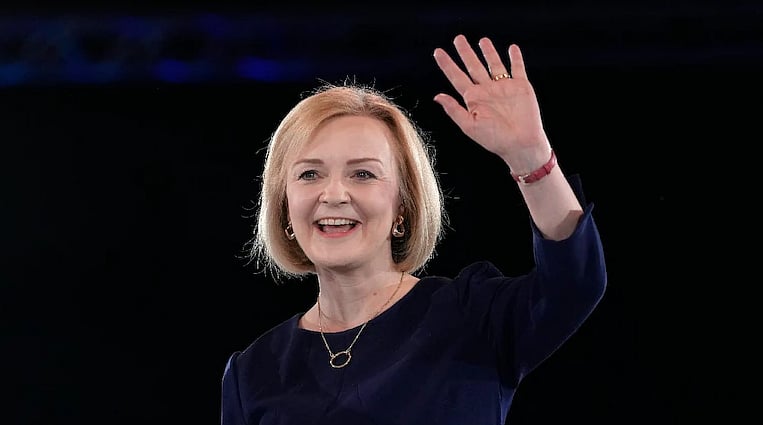 பிரிட்டன் முன்னாள் பிரதமர் லிஸ் ட்ரஸ் மொபைலை ஹேக் செய்த ரஷ்ய ஏஜெண்ட்கள் - விரிவான தகவல்