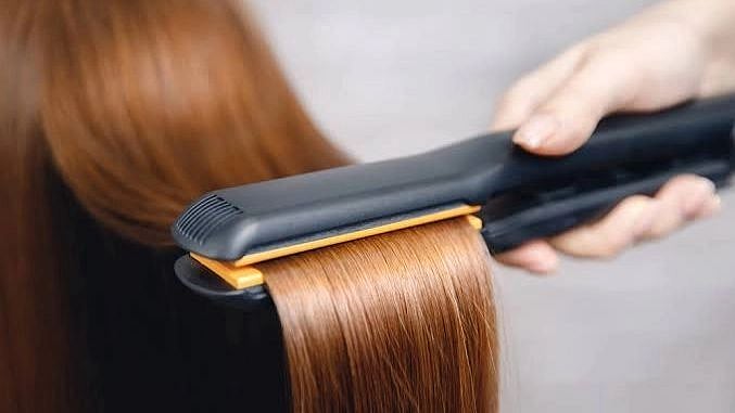 முடியை ஸ்ட்ரைட்னிங் செய்தால் கருப்பை புற்று நோய்க்கு வாய்ப்பு? எச்சரிக்கும் நிபுணர்கள் 