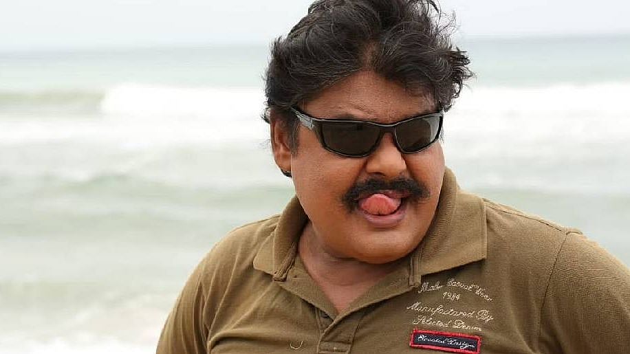 Bigg Boss : ஜி பி முத்துக்கு பதிலாக பிக் பாஸ் வீட்டுக்குள் மன்சூர் அலிகான் வருகிறாரா..? 