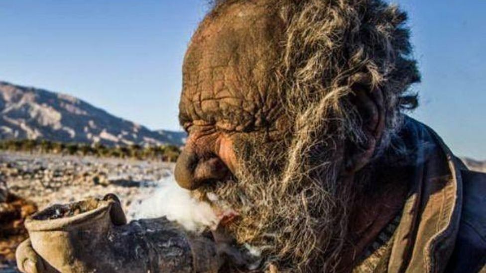 Amou Haji: உலகின் அழுக்கான மனிதர் காலமானார்! பல வருடங்கள் குளிக்காமல் இருந்தது ஏன்?