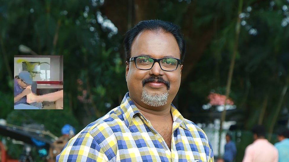 ISF : வெளிநாட்டு வீரரின் காலை முத்தமிட்ட வர்ணனையாளர் - கடுப்பான கேரள ரசிகர்கள்!