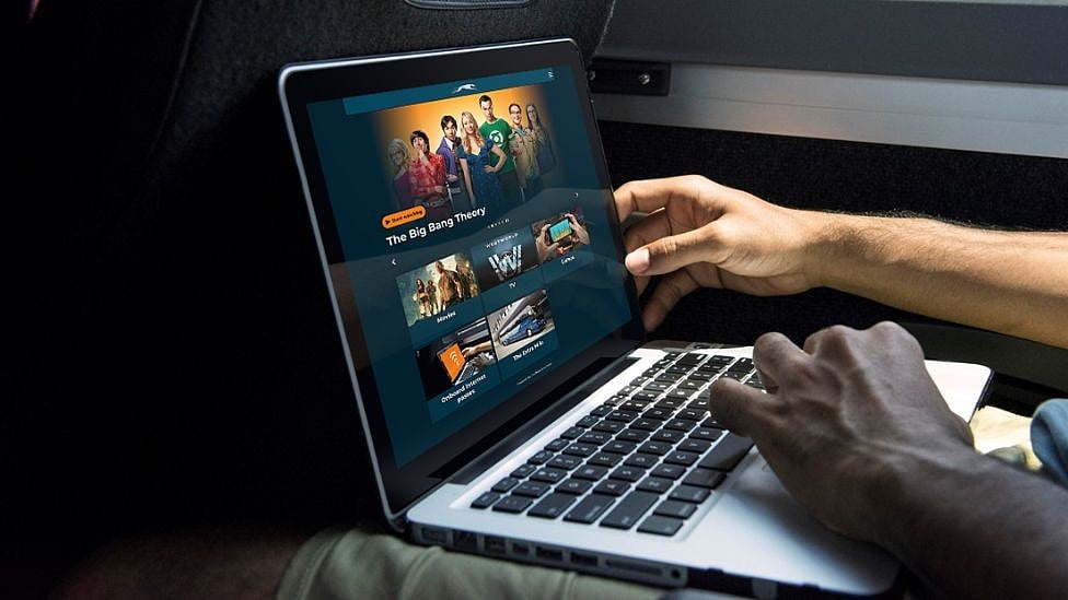 அரசு பேருந்தில் லேப்டாப் பயன்படுத்திய நபர் : கூடுதல் கட்டணம் வசூலித்த கண்டக்டர் - எங்கே?