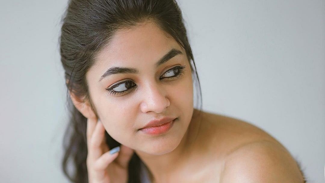 Love Today நடிகை இவானாவின் உண்மையான பெயர் இதுதான்! 5 Interesting Facts