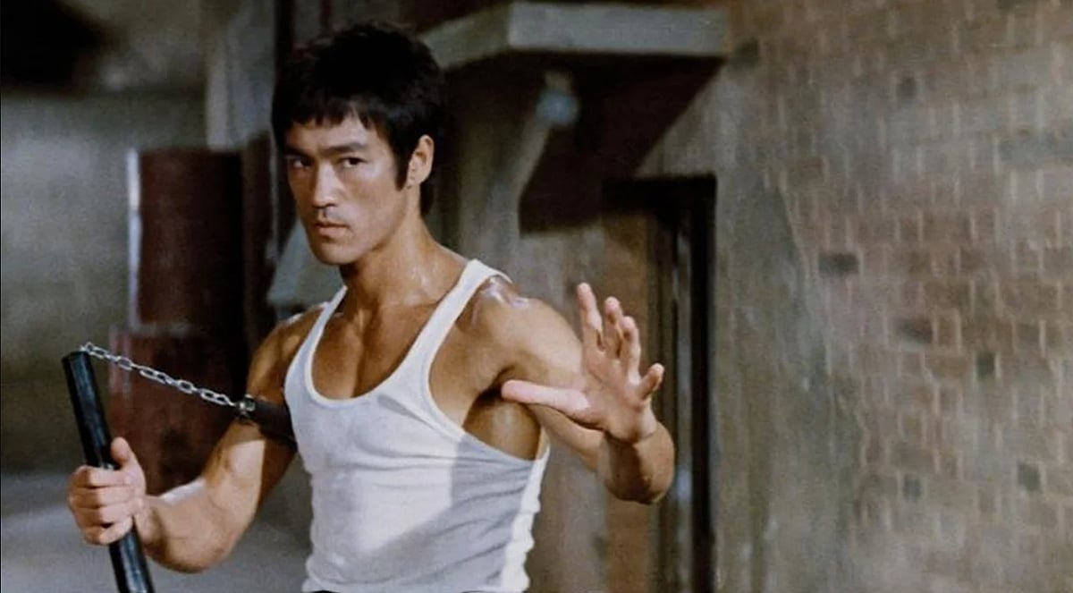 Bruce Lee : அதிக தண்ணீர் பருகியது தான் ப்ரூஸ்லீ மரணத்துக்கு காரணம் - ஆய்வாளர்கள் விளக்கம்!