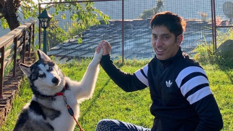 Super Dad : மகளை கவனித்து கொள்ள ஐடி வேலையை விட்ட அப்பா - ஓர் நெகிழ்ச்சிக் கதை!