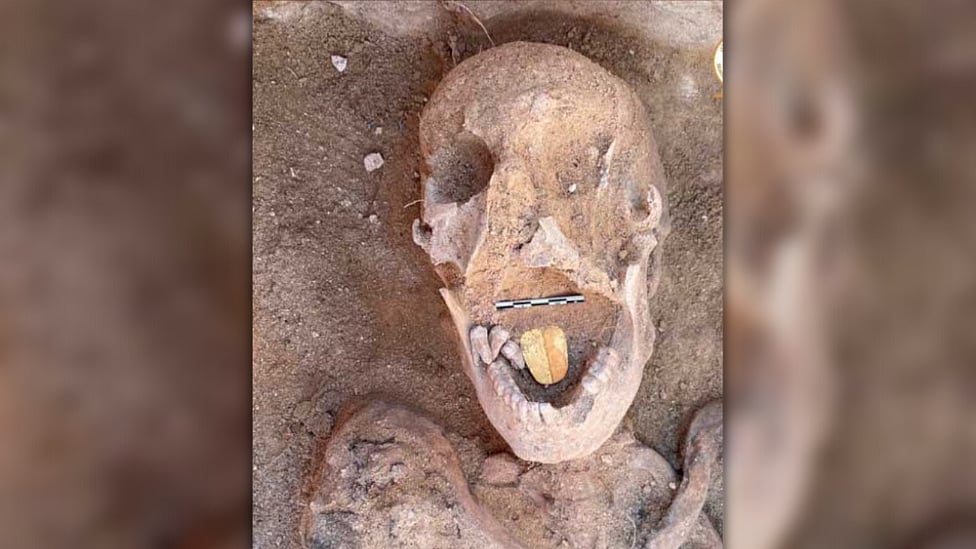 எகிப்து : மம்மிகளில் கிடைத்த தங்க நாக்குகள் - அறிஞர்களை வியக்க வைக்கும் கலாச்சார புதிர்!