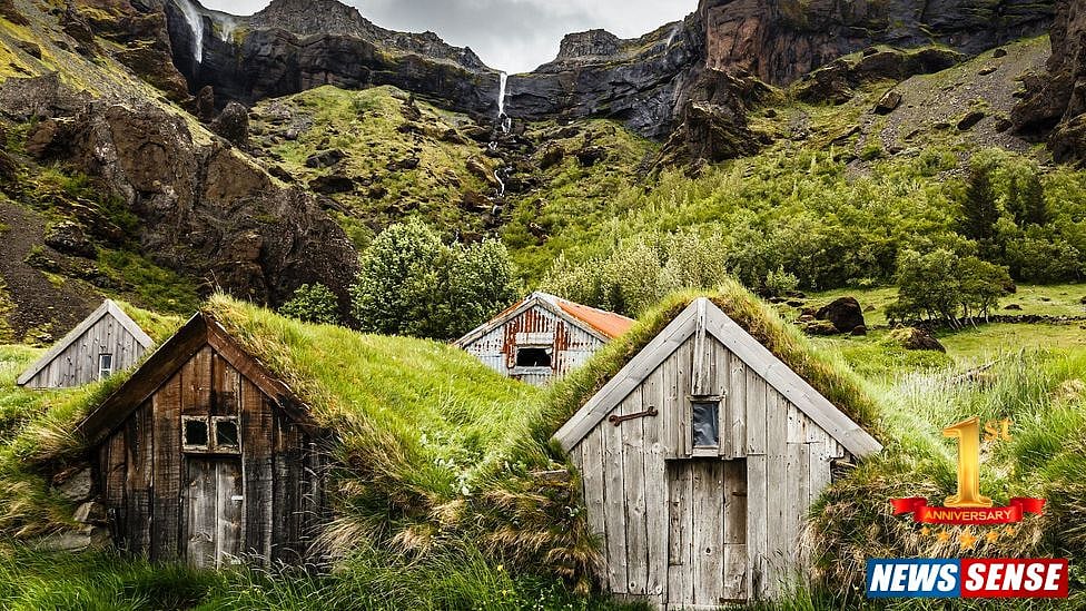 பசுமை வீடுகள்: புல்வெளியே கூரைகளாய் - ஆஹா, இப்படி வீடுகளா? - க்யூட் ஸ்டோரி 