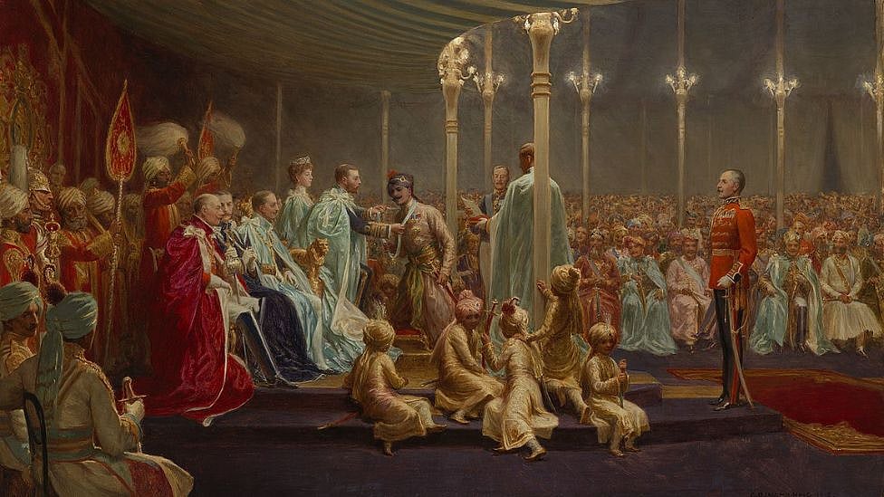 பேரரசின் முடிசூட்டு விழா குடியரசு தின அணிவகுப்புகளுக்கு முன்னுதாரணமாக அமைந்தது எப்படி? 