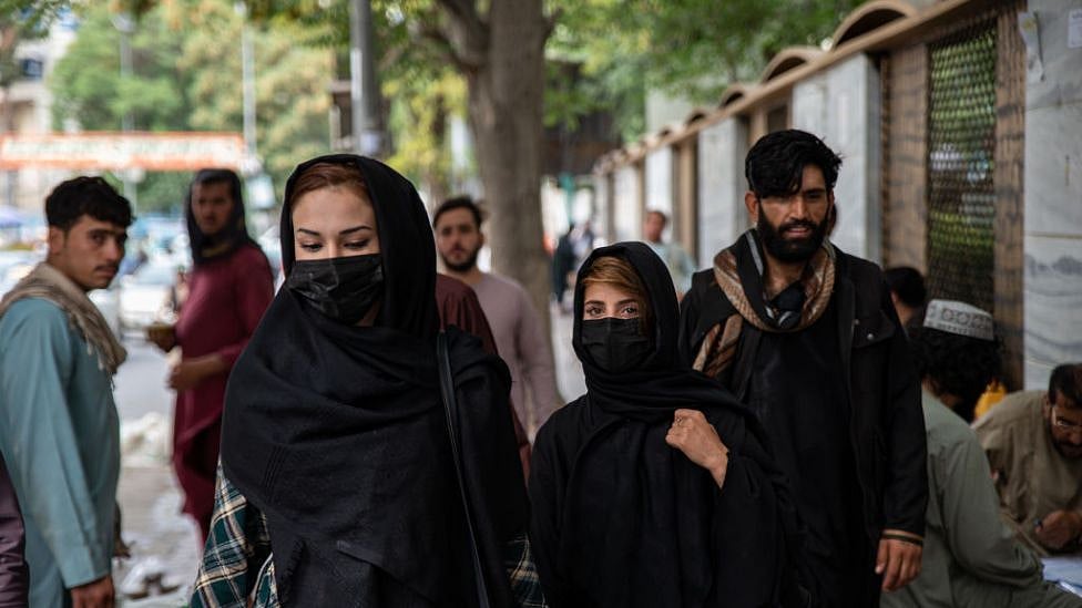 ”ஆண் மருத்துவர்களிடம் சிகிச்சை பெறக் கூடாது” - தாலிபான் அரசு அதிரடி உத்தரவு!