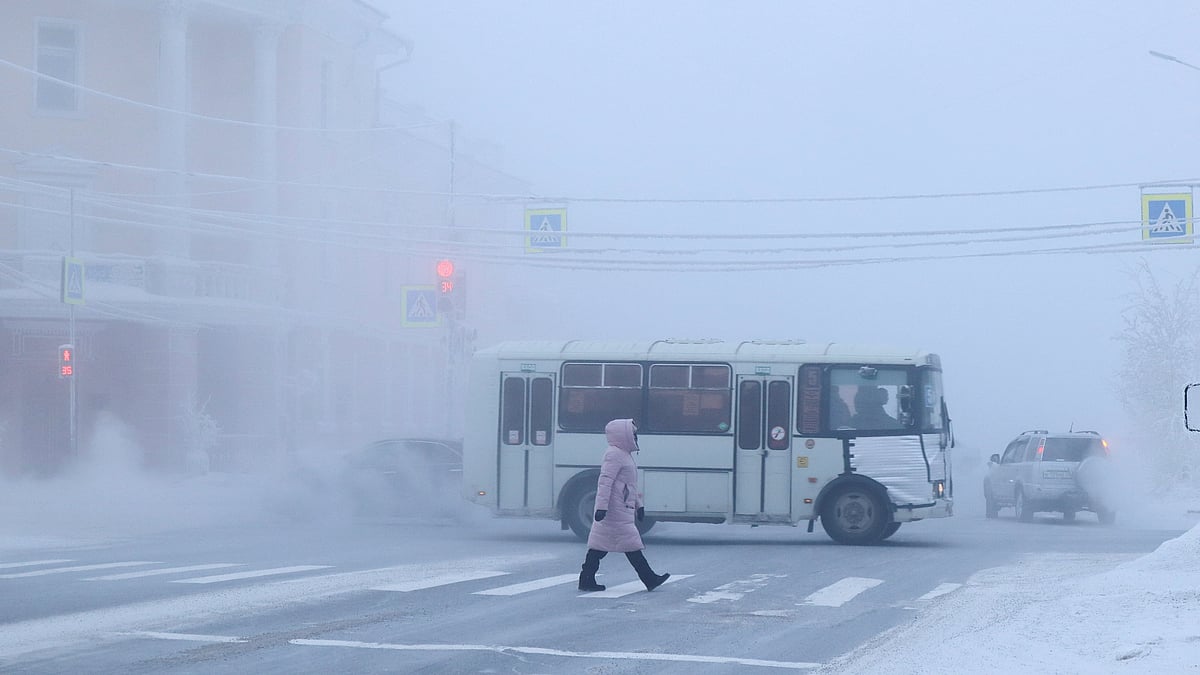 Russia Yakutsk : -62°C இறங்கிய உலகின் குளிரான நகரம் - உறைந்துவிடும் அச்சத்தில் மக்கள்!