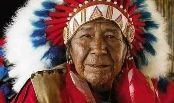 இனவெறி : பூர்வீக அமெரிக்கர்களை இழிவுபடுத்தும் 'ஊர்களின் பெயர்கள்' மாற்றம் - விரிவான தகவல்