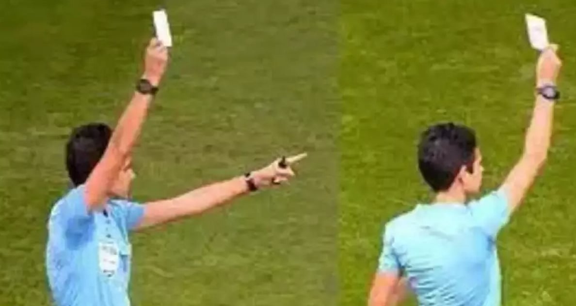 கால்பந்து : வரலாற்றில் முதன்முதலாக கொடுக்கப்பட்ட 'White Card' - விரிவான தகவல்கள்