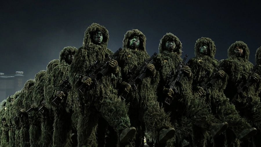 வடகொரியா : நடுங்க வைக்கும் 'ஜாம்பி படைகள்'- இராணுவ அணிவகுப்பின் காரணம் என்ன?