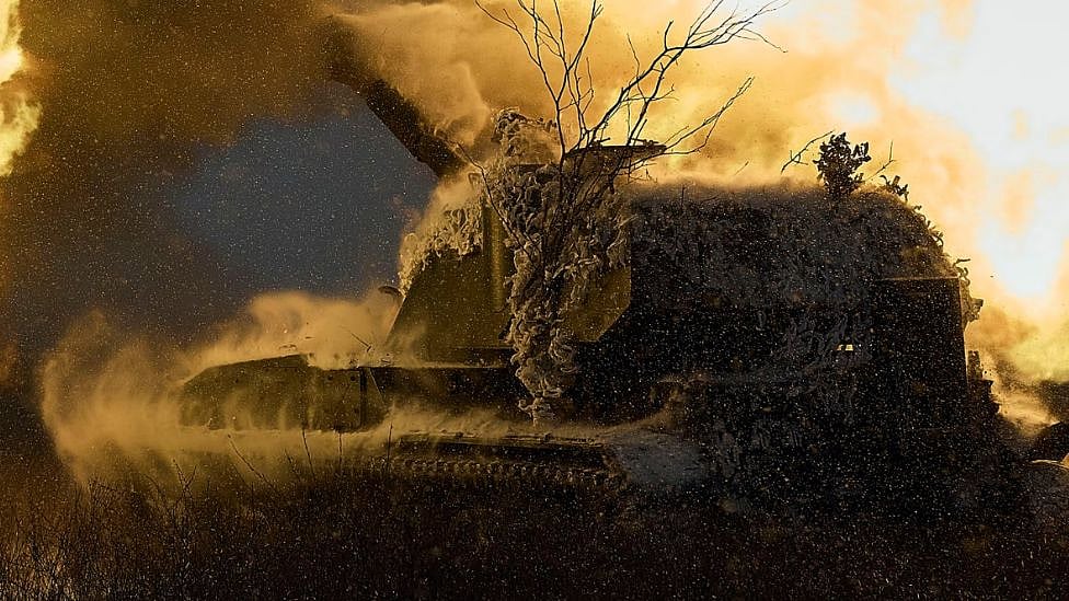 ரஷ்யா - உக்ரைன் போர் ஓராண்டு நிறைவு : நெஞ்சை பதற வைக்கும் புகைப்படங்கள் 